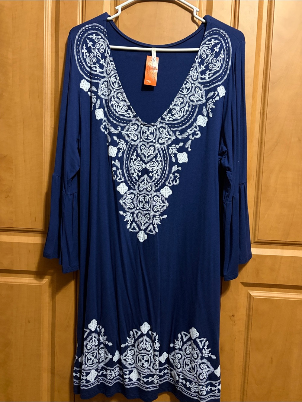 Voll Women's Navy Blue Embroidered V-Neck Tunic Dress